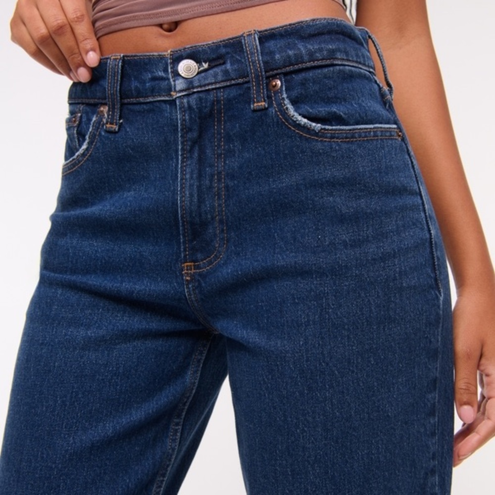 Abercrombie & Fitch Dark Blue baggy curve-love Jeans - Picture 3 of 7